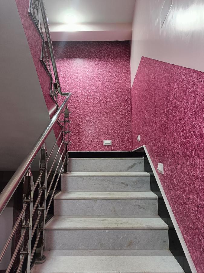Ujjayanta Homestay Agartala Exteriör bild