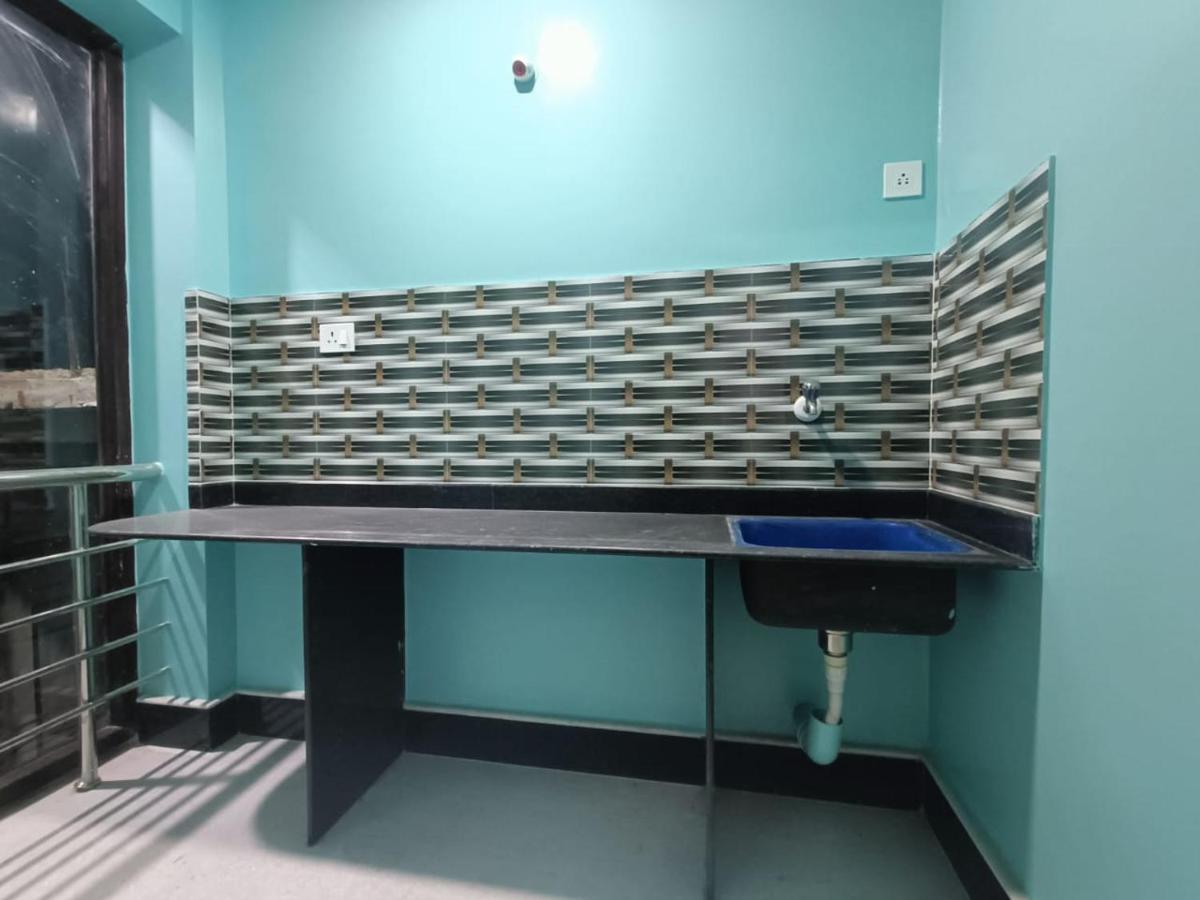 Ujjayanta Homestay Agartala Exteriör bild